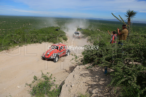 1100_111623_Baja1000_GETSOMEPHOTO_050283