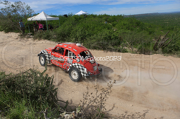 1100_111623_Baja1000_GETSOMEPHOTO_050286