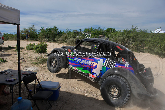 1105_111623_Baja1000_GETSOMEPHOTO_050204