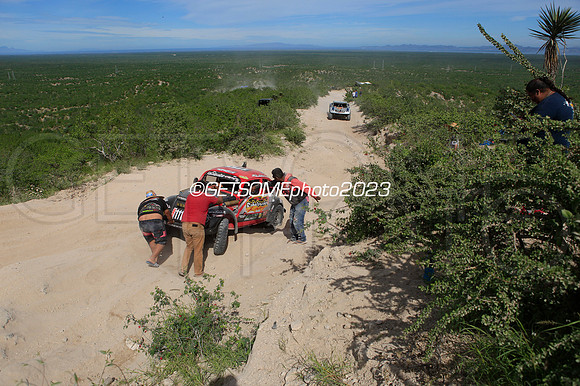 1113_111623_Baja1000_GETSOMEPHOTO_050319