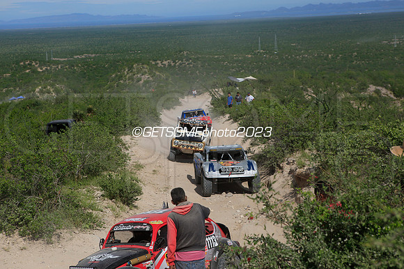 1113_111623_Baja1000_GETSOMEPHOTO_050327