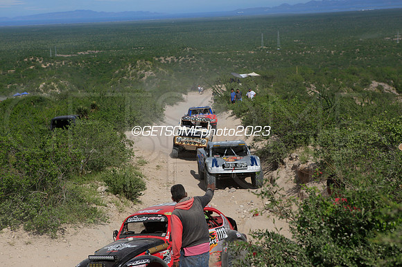 1113_111623_Baja1000_GETSOMEPHOTO_050328