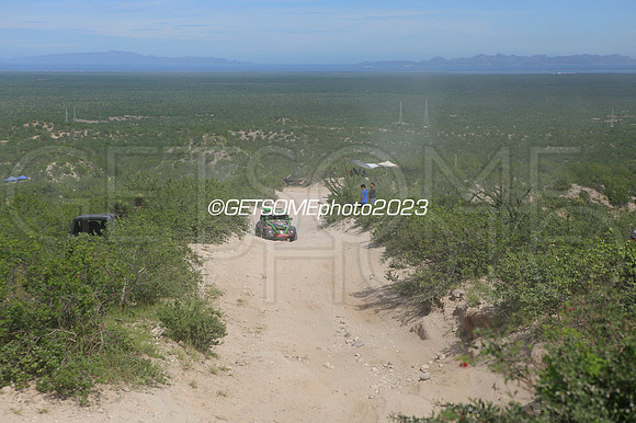 1121_111623_Baja1000_GETSOMEPHOTO_050300