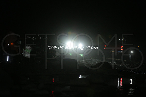 1143_111623_B1K_GETSOMEPHOTO_235185