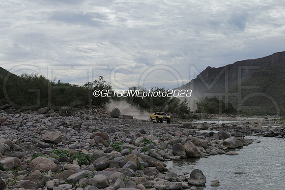 100_111623_B1K_GETSOMEPHOTO_231359
