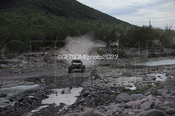 100_111623_B1K_GETSOMEPHOTO_231363