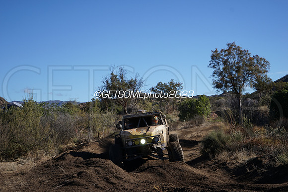 100_111623_B1K_GETSOMEPHOTO_240631