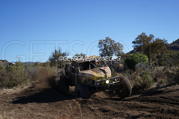 100_111623_B1K_GETSOMEPHOTO_240634