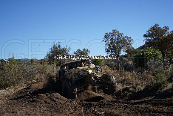 100_111623_B1K_GETSOMEPHOTO_240633