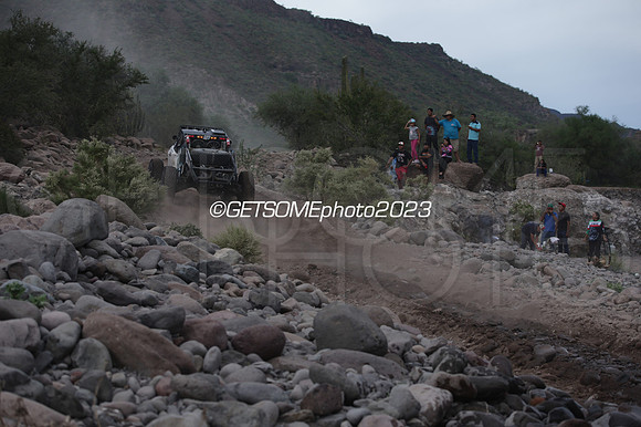 121_111623_B1K_GETSOMEPHOTO_230884