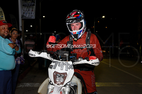 _111823_GETSOMEphoto_109475