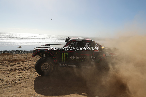 10_111524_BAJA1000_GETSOMEPHOTO_0062664