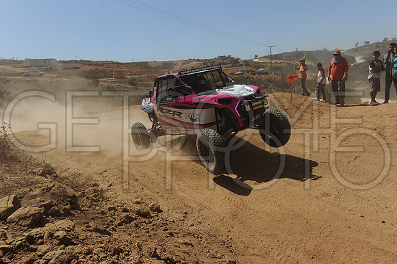 1954_010619_19B400_GetSomePhoto_064534