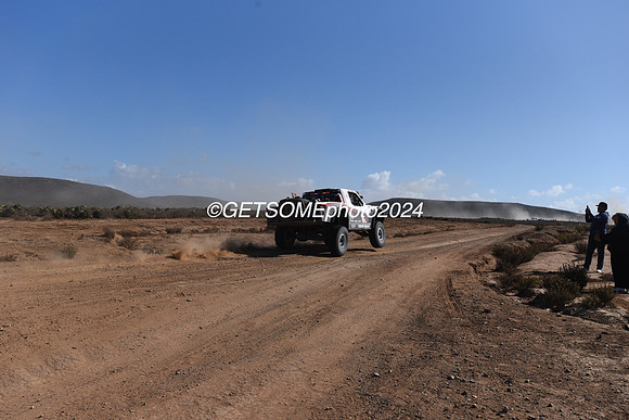 1L_111524_BAJA1000_GETSOMEPHOTO_0073993