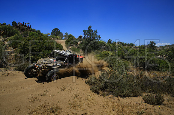 2911_010619_19B500_GetSomePhoto_052053