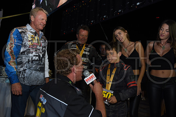 Awards_17B1000_getsomephoto_128921
