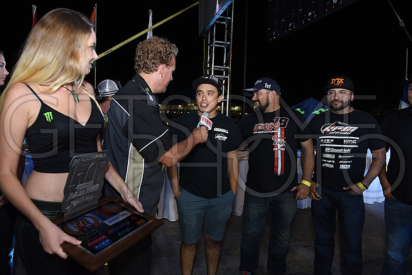 Awards_17B1000_getsomephoto_128971