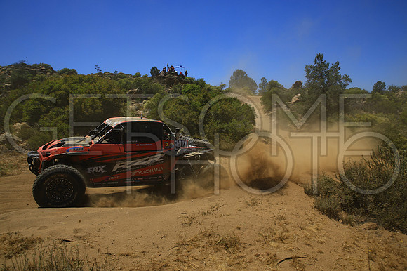 1971_010619_19B500_GetSomePhoto_052093
