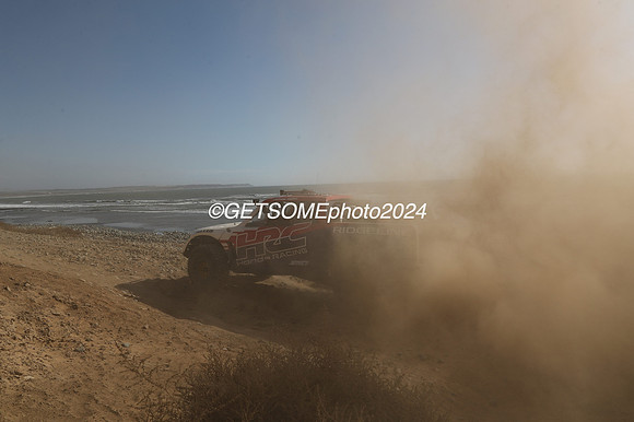9_111524_BAJA1000_GETSOMEPHOTO_0062900