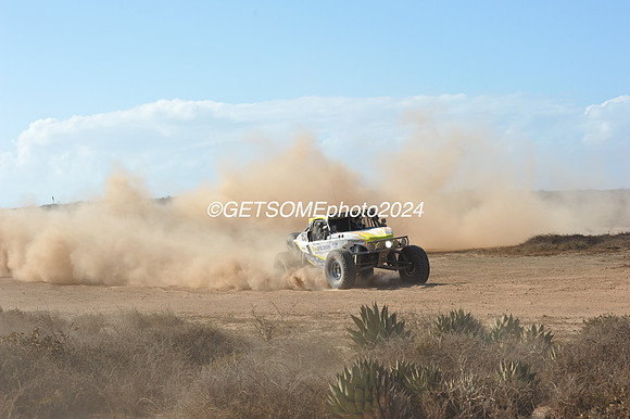 153_111524_BAJA1000_GETSOMEPHOTO_0073114