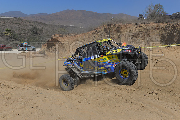 1956_010619_19B400_GetSomePhoto_064411