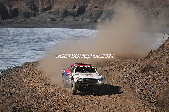 9_111524_BAJA1000_GETSOMEPHOTO_0078011
