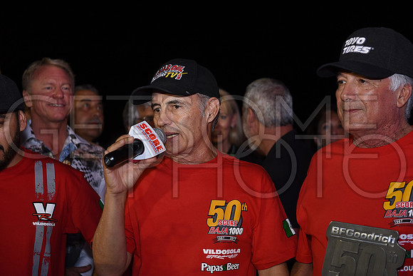 Awards_17B1000_getsomephoto_128996