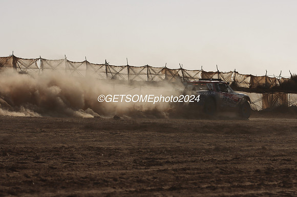 9_111524_BAJA1000_GETSOMEPHOTO_0067973