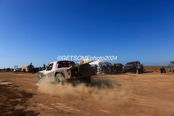1L_111524_BAJA1000_GETSOMEPHOTO_0064991
