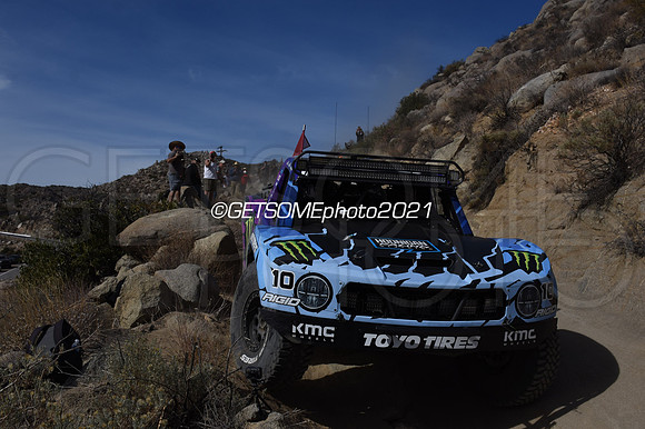 10_111821_21B1K_GETSOMEphoto_1649