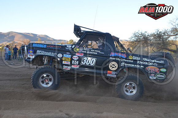 300_15Baja1000_GETSOMEphoto_56260