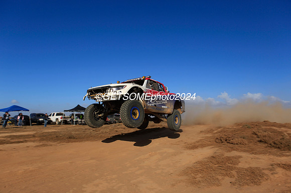 9_111524_BAJA1000_GETSOMEPHOTO_0065050