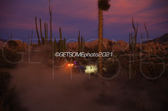 10_111821_21B1K_GETSOMEphoto_1552