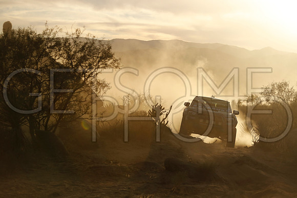 701_18B1K_getsomephoto_223463