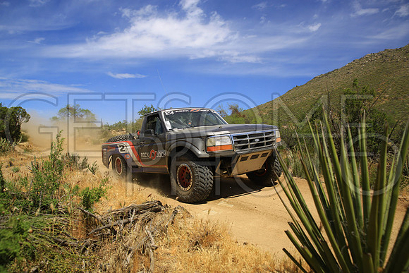 2_19MX1k_GETSOMEphoto_049856