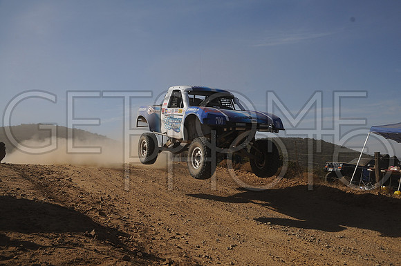 700_17B1000_getsomephoto_122497