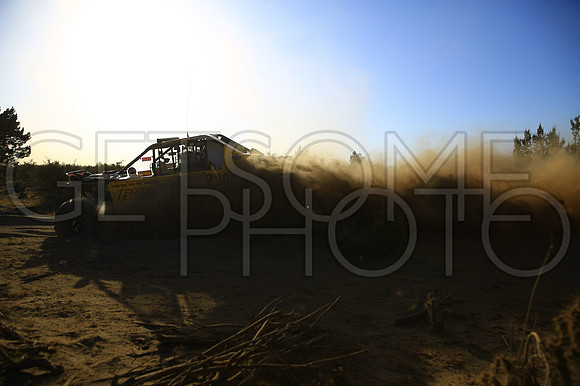 2904_010619_19B400_GetSomePhoto_064295
