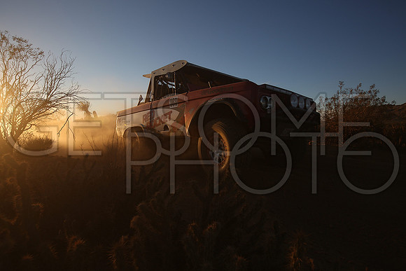 303_17B1000_getsomephoto_122085