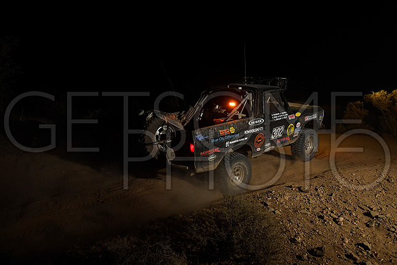 302_17B1000_getsomephoto_123023