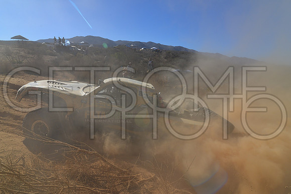 836_16Baja1000_GETSOMEphoto_88361