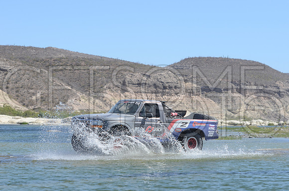 2_19MX1k_GETSOMEphoto_051479