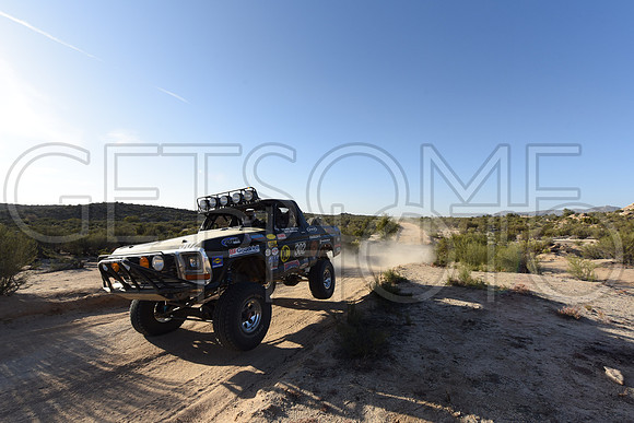 302_18B1K_getsomephoto_223590