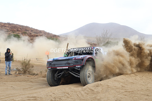 10_111524_BAJA1000_GETSOMEPHOTO_0071728