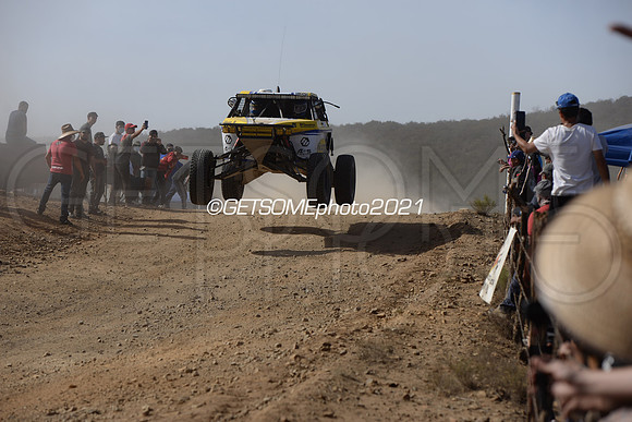 105_111821_21B1K_GETSOMEphoto_2329