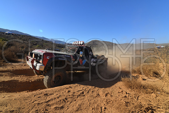 817_16Baja1000_GETSOMEphoto_85977