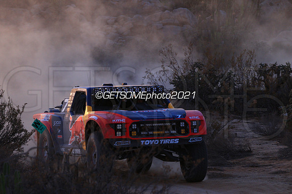 7_111821_21B1K_GETSOMEphoto_2002