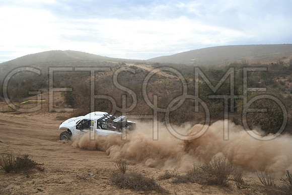 1410_16Baja1000_GETSOMEphoto_85561