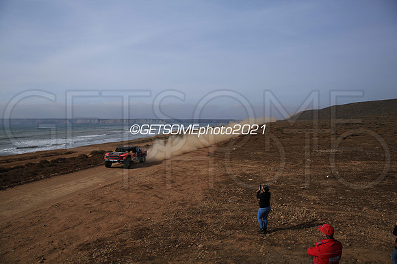 7_111821_21B1K_GETSOMEphoto_1294