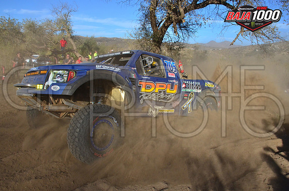 705_15Baja1000_GETSOMEphoto_56390