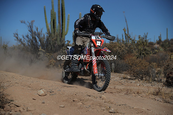 18x_111624_getsomephoto_129273